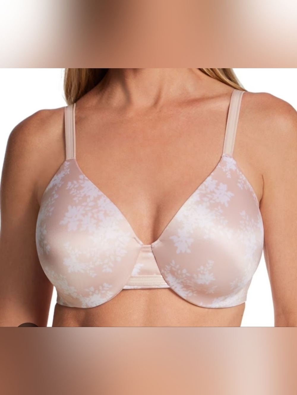 Bali NWT Smoothing Underwire Bra Size 40D.